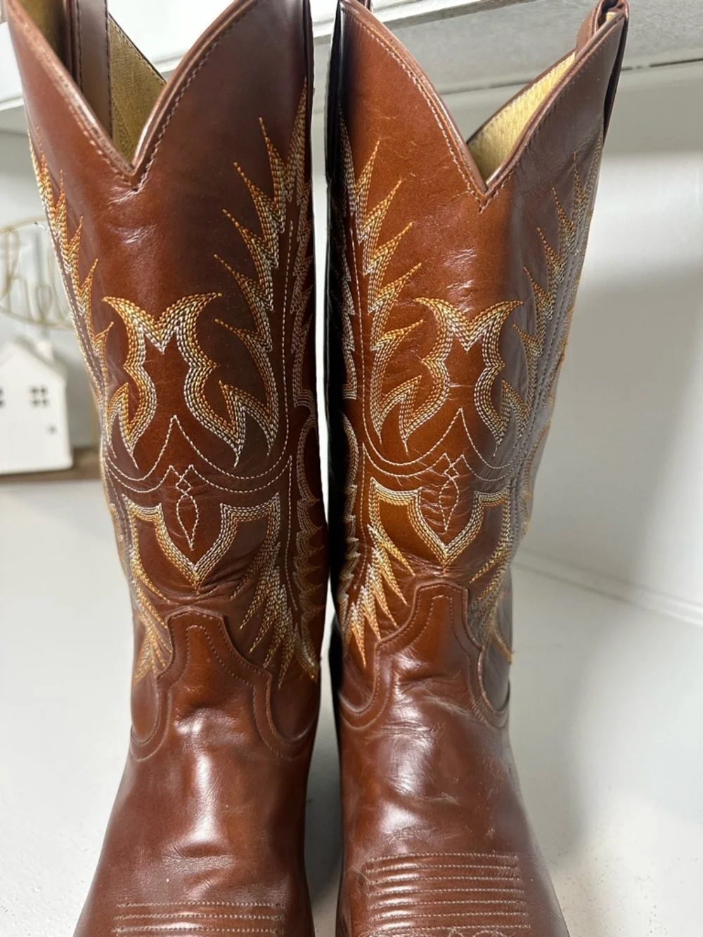 Tony Lama Cowboy Boots Mens 9 Womens 10 10.5 Brown Leather Western Boots Classic - Picture 3 of 10